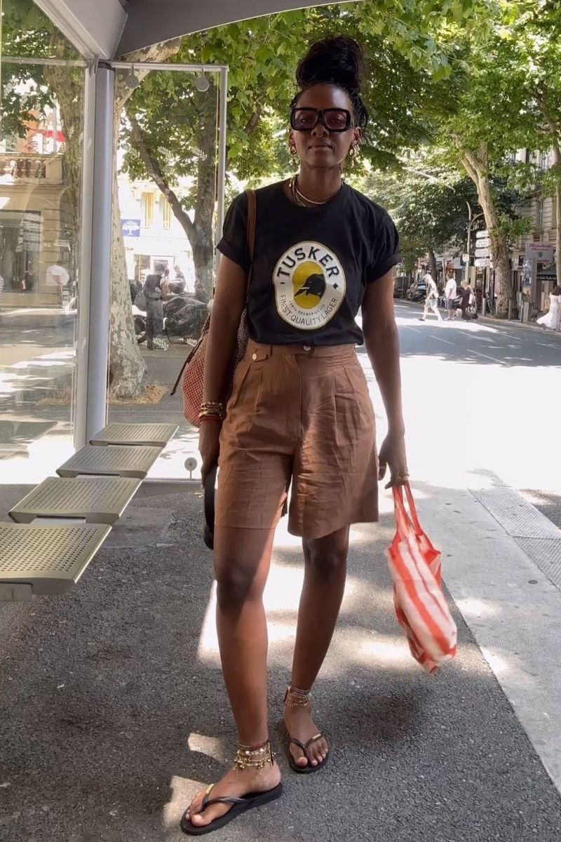 Looking for stylish ways to wear brown shorts? Discover chic brown shorts outfit ideas you can easily recreate, from tailored bermuda looks to casual everyday styling. Whether you’re dressing for brunch, travel, or summer days out, these outfit ideas will help you look effortlessly polished and put together.&nbsp;Brown Shorts With Boots, Brown Shorts With Black Top, Brown Shorts With Belt, Brown Shorts With White Top, Brown Shorts With Black Boots, Brown Shorts With Top, What To Wear With Chocolate Brown Shorts, What Color Shirt To Wear With Brown Shorts, What Shirt Goes With Brown Shorts, What Goes With Brown Shorts, What To Pair Brown Shorts With, Brown Shorts Outfit Summer, Brown Shorts Outfits Women Summer, Brown Shorts Outfit Casual, Club Outfit, Brown Shorts Outfit Ideas