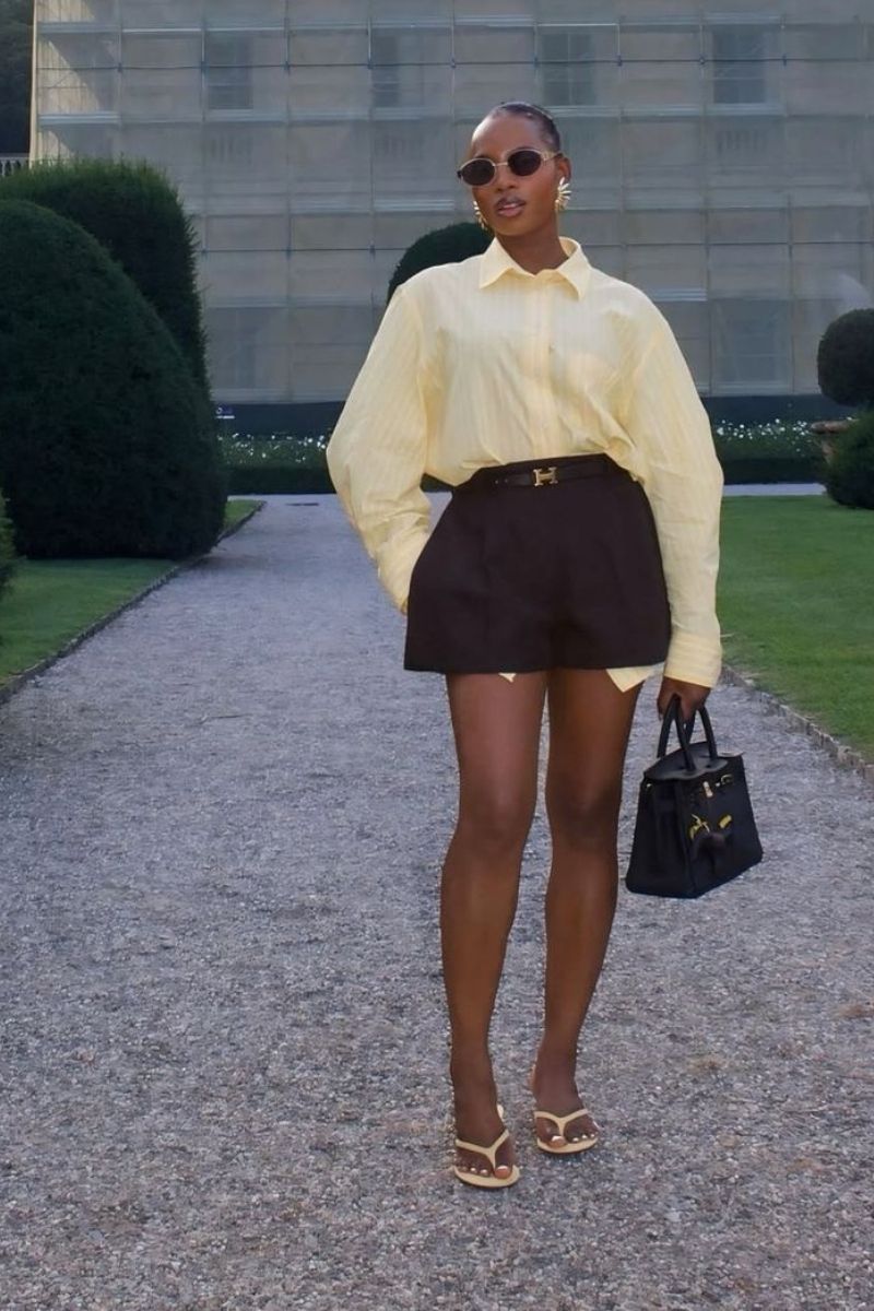 Looking for stylish ways to wear brown shorts? Discover chic brown shorts outfit ideas you can easily recreate, from tailored bermuda looks to casual everyday styling. Whether you’re dressing for brunch, travel, or summer days out, these outfit ideas will help you look effortlessly polished and put together.&nbsp;Brown Shorts With Boots, Brown Shorts With Black Top, Brown Shorts With Belt, Brown Shorts With White Top, Brown Shorts With Black Boots, Brown Shorts With Top, What To Wear With Chocolate Brown Shorts, What Color Shirt To Wear With Brown Shorts, What Shirt Goes With Brown Shorts, What Goes With Brown Shorts, What To Pair Brown Shorts With, Brown Shorts Outfit Summer, Brown Shorts Outfits Women Summer, Brown Shorts Outfit Casual, Club Outfit, Brown Shorts Outfit Ideas