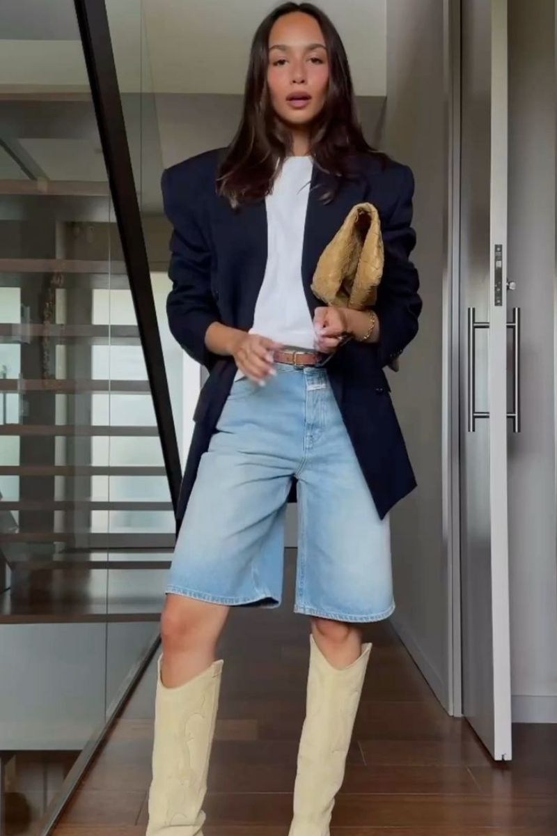 Discover chic and effortless denim Bermuda shorts outfit ideas you’ll want to wear on repeat. From casual everyday looks to elevated, fashion-forward styling, explore how to style Bermuda shorts with blazers, boots, flats, and statement accessories for every season and occasion. Denim Bermuda Shorts Outfit Street Style, Denim Bermuda Shorts Outfit Summer, Denim Bermuda Shorts Outfit Winter, Denim Bermuda Shorts Outfit Aesthetic, Denim Bermuda Shorts Outfit Black Women, Denim Bermuda Shorts With Sneakers, Denim Bermuda Shorts Outfit Plus Size, Denim Bermuda Shorts Outfit Baddie, Denim Bermuda Shorts Outfit Fall, What To Wear With Denim Bermuda Shorts, Denim Bermuda Shorts With Sneakers, Denim Bermuda Shorts With Heels, Denim Bermuda Shorts With Boots Outfit