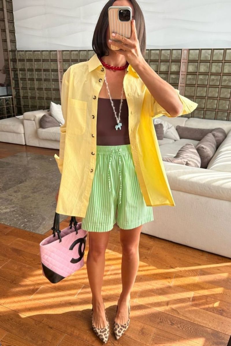 Discover chic and effortless green shorts outfit ideas you’ll want to wear all season long. From tailored looks to casual street style, this guide shows you exactly how to style green shorts with confidence using color pairing tips, accessories, and elevated outfit inspiration for any occasion. What To Where With Green Shorts, What To Wear Green Shorts, What To Wear With Green And White Shorts, What To Wear With Green Shorts Outfits, What Goes With Green Shorts, What To Wear With Light Green Shorts, What Goes With Olive Green Shorts, Green Shorts With Pink Stripes Outfit, Green Shorts With White Top, Green Shorts With Boots, Green Shorts With Pink Top, Green Shorts Outfits Women, Green Shorts Outfit Ideas, Green Shorts Outfit Aesthetic, Green Shorts Fit
