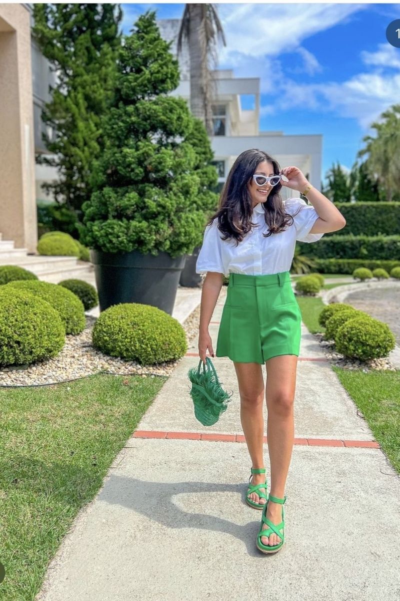 Discover chic and effortless green shorts outfit ideas you’ll want to wear all season long. From tailored looks to casual street style, this guide shows you exactly how to style green shorts with confidence using color pairing tips, accessories, and elevated outfit inspiration for any occasion. What To Where With Green Shorts, What To Wear Green Shorts, What To Wear With Green And White Shorts, What To Wear With Green Shorts Outfits, What Goes With Green Shorts, What To Wear With Light Green Shorts, What Goes With Olive Green Shorts, Green Shorts With Pink Stripes Outfit, Green Shorts With White Top, Green Shorts With Boots, Green Shorts With Pink Top, Green Shorts Outfits Women, Green Shorts Outfit Ideas, Green Shorts Outfit Aesthetic, Green Shorts Fit