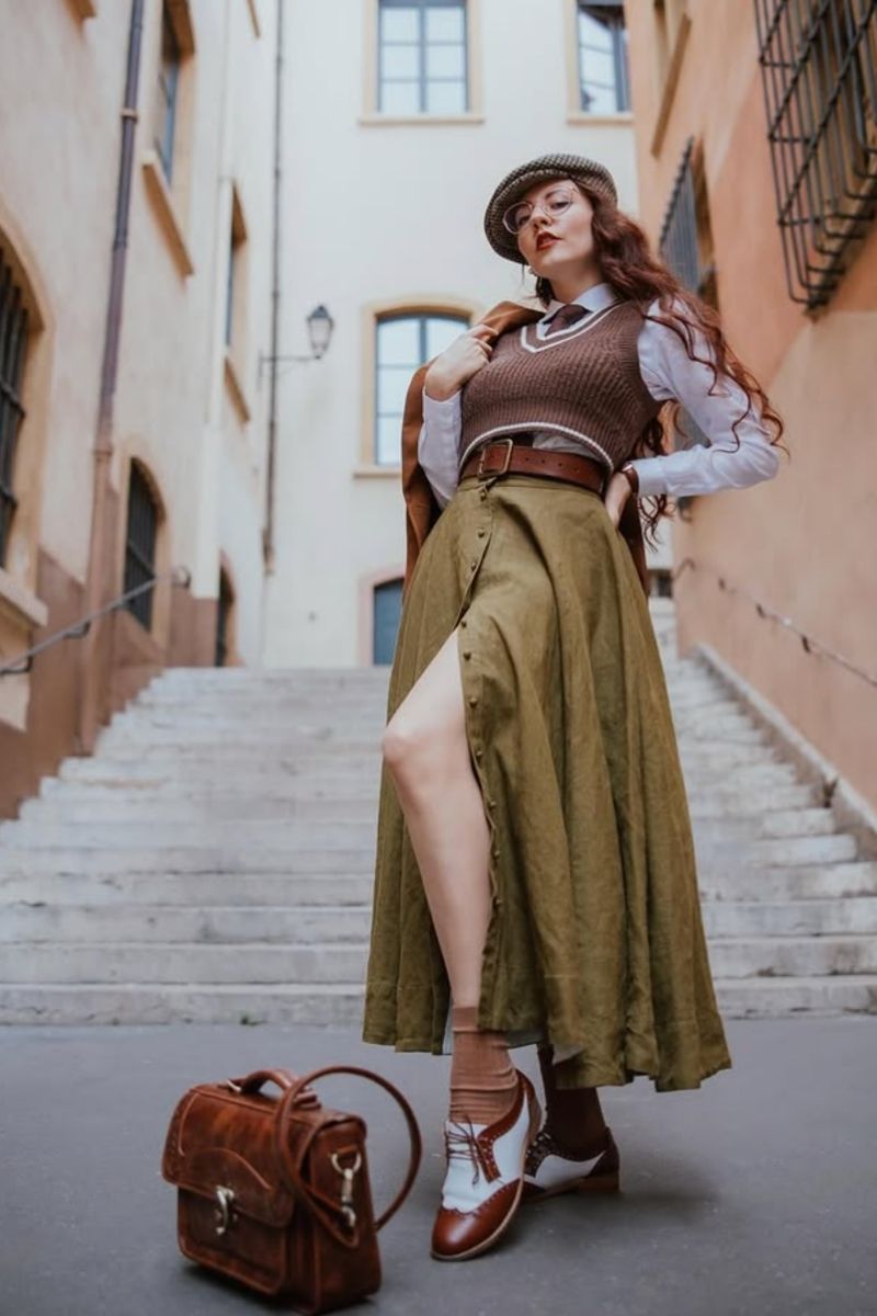 Discover chic and effortless maxi linen skirt outfit ideas you can wear all season long. From casual everyday looks to elevated, polished styling, this guide shows you exactly how to style linen skirts with modern pieces, accessories, and timeless wardrobe staples for a relaxed yet sophisticated aesthetic. Maxi Linen Skirt Outfit, Maxi Linen Skirt Outfit Summer, Maxi Linen Skirt Outfit Black, Maxi Linen Skirt Outfit Winter, Maxi Linen Skirt Black, Maxi Linen Skirt White, Maxi Linen Skirt Outfit Work, Maxi Linen Skirt Styling, Maxi Linen Skirt Pattern, Maxi Linen Skirt Aesthetic, Maxi Linen Skirt Outfit Ideas, Black, White, Pink, Blue, Beige, What To Wear With Black Linen Maxi Skirt, Linen Maxi Skirt With Slit, What To Wear With Linen Maxi Skirt, With Boots, With Sneakers Discover chic and effortless maxi linen skirt outfit ideas you can wear all season long. From casual everyday looks to elevated, polished styling, this guide shows you exactly how to style linen skirts with modern pieces, accessories, and timeless wardrobe staples for a relaxed yet sophisticated aesthetic. Maxi Linen Skirt Outfit, Maxi Linen Skirt Outfit Summer, Maxi Linen Skirt Outfit Black, Maxi Linen Skirt Outfit Winter, Maxi Linen Skirt Black, Maxi Linen Skirt White, Maxi Linen Skirt Outfit Work, Maxi Linen Skirt Styling, Maxi Linen Skirt Pattern, Maxi Linen Skirt Aesthetic, Maxi Linen Skirt Outfit Ideas, Black, White, Pink, Blue, Beige, What To Wear With Black Linen Maxi Skirt, Linen Maxi Skirt With Slit, What To Wear With Linen Maxi Skirt, With Boots, With Sneakers