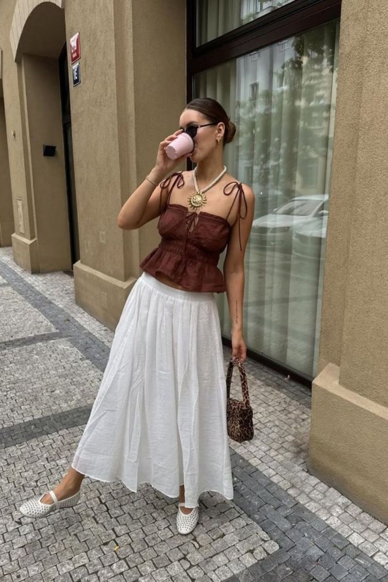 Discover chic and effortless maxi linen skirt outfit ideas you can wear all season long. From casual everyday looks to elevated, polished styling, this guide shows you exactly how to style linen skirts with modern pieces, accessories, and timeless wardrobe staples for a relaxed yet sophisticated aesthetic. Maxi Linen Skirt Outfit, Maxi Linen Skirt Outfit Summer, Maxi Linen Skirt Outfit Black, Maxi Linen Skirt Outfit Winter, Maxi Linen Skirt Black, Maxi Linen Skirt White, Maxi Linen Skirt Outfit Work, Maxi Linen Skirt Styling, Maxi Linen Skirt Pattern, Maxi Linen Skirt Aesthetic, Maxi Linen Skirt Outfit Ideas, Black, White, Pink, Blue, Beige, What To Wear With Black Linen Maxi Skirt, Linen Maxi Skirt With Slit, What To Wear With Linen Maxi Skirt, With Boots, With Sneakers Discover chic and effortless maxi linen skirt outfit ideas you can wear all season long. From casual everyday looks to elevated, polished styling, this guide shows you exactly how to style linen skirts with modern pieces, accessories, and timeless wardrobe staples for a relaxed yet sophisticated aesthetic. Maxi Linen Skirt Outfit, Maxi Linen Skirt Outfit Summer, Maxi Linen Skirt Outfit Black, Maxi Linen Skirt Outfit Winter, Maxi Linen Skirt Black, Maxi Linen Skirt White, Maxi Linen Skirt Outfit Work, Maxi Linen Skirt Styling, Maxi Linen Skirt Pattern, Maxi Linen Skirt Aesthetic, Maxi Linen Skirt Outfit Ideas, Black, White, Pink, Blue, Beige, What To Wear With Black Linen Maxi Skirt, Linen Maxi Skirt With Slit, What To Wear With Linen Maxi Skirt, With Boots, With Sneakers