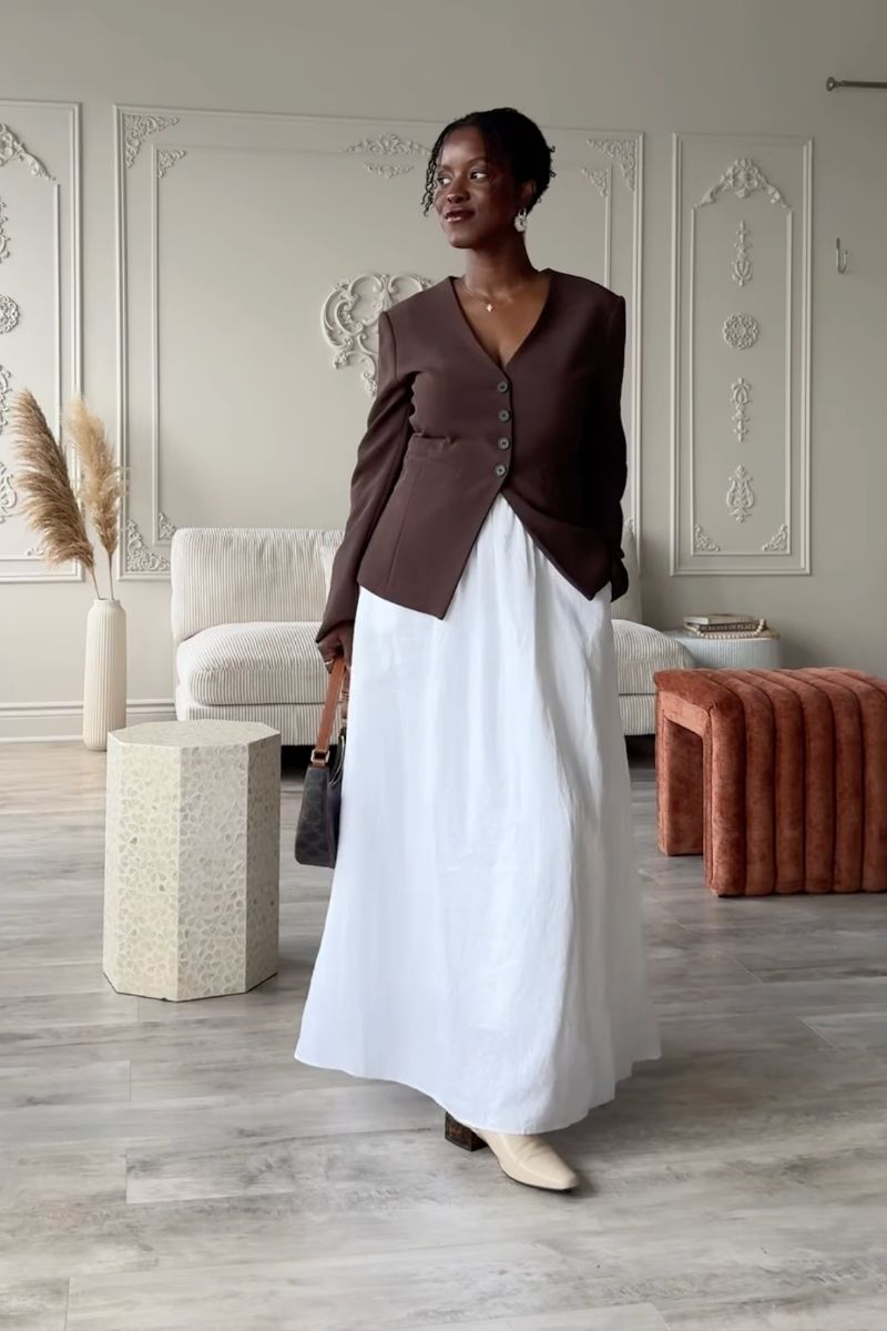 Discover chic and effortless maxi linen skirt outfit ideas you can wear all season long. From casual everyday looks to elevated, polished styling, this guide shows you exactly how to style linen skirts with modern pieces, accessories, and timeless wardrobe staples for a relaxed yet sophisticated aesthetic. Maxi Linen Skirt Outfit, Maxi Linen Skirt Outfit Summer, Maxi Linen Skirt Outfit Black, Maxi Linen Skirt Outfit Winter, Maxi Linen Skirt Black, Maxi Linen Skirt White, Maxi Linen Skirt Outfit Work, Maxi Linen Skirt Styling, Maxi Linen Skirt Pattern, Maxi Linen Skirt Aesthetic, Maxi Linen Skirt Outfit Ideas, Black, White, Pink, Blue, Beige, What To Wear With Black Linen Maxi Skirt, Linen Maxi Skirt With Slit, What To Wear With Linen Maxi Skirt, With Boots, With Sneakers Discover chic and effortless maxi linen skirt outfit ideas you can wear all season long. From casual everyday looks to elevated, polished styling, this guide shows you exactly how to style linen skirts with modern pieces, accessories, and timeless wardrobe staples for a relaxed yet sophisticated aesthetic. Maxi Linen Skirt Outfit, Maxi Linen Skirt Outfit Summer, Maxi Linen Skirt Outfit Black, Maxi Linen Skirt Outfit Winter, Maxi Linen Skirt Black, Maxi Linen Skirt White, Maxi Linen Skirt Outfit Work, Maxi Linen Skirt Styling, Maxi Linen Skirt Pattern, Maxi Linen Skirt Aesthetic, Maxi Linen Skirt Outfit Ideas, Black, White, Pink, Blue, Beige, What To Wear With Black Linen Maxi Skirt, Linen Maxi Skirt With Slit, What To Wear With Linen Maxi Skirt, With Boots, With Sneakers
