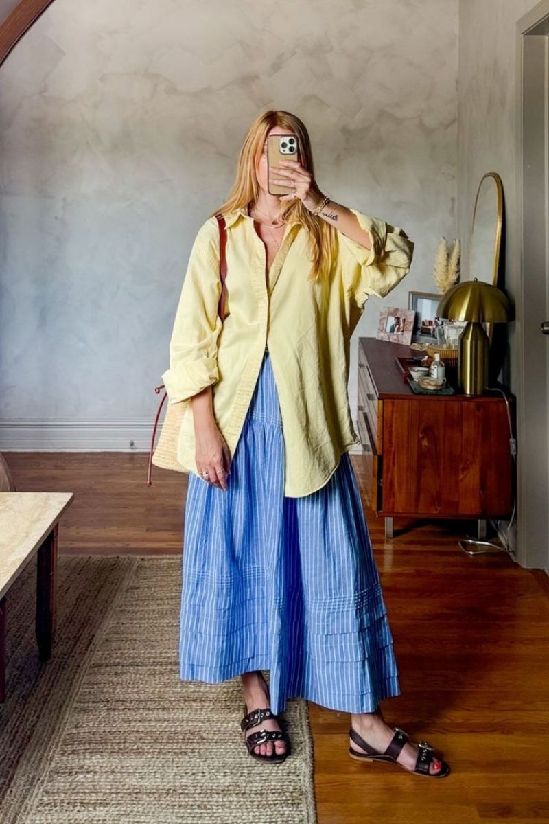 Discover the chicest linen skirt outfit ideas for every season, from effortless European summer looks to elevated casual styling. This fashion guide features elegant linen maxi skirts, relaxed midi outfits, vacation-ready styling tips, and timeless neutral combinations with sandals, woven bags, and effortless accessories for a polished, expensive-looking wardrobe. Linen Skirt With Pockets, With Sweater, With Sneakers, Linen Skirt With Belt, Linen Skirt With Slit, Linen Skirt With T-Shirt, Linen Skirt With Top, Linen Skirt With Blazer, Blue, Black, White, Beige, Short, Summer, Linen Skirt Styling, Linen Skirt Short, Linen Skirt And Top, Linen Skirt Beach Outfit, Linen Skirt Style, Linen Skirt In Fall, Linen Skirt Outfit Inspiration, Outfit Inspo White Linen Skirt, Winter