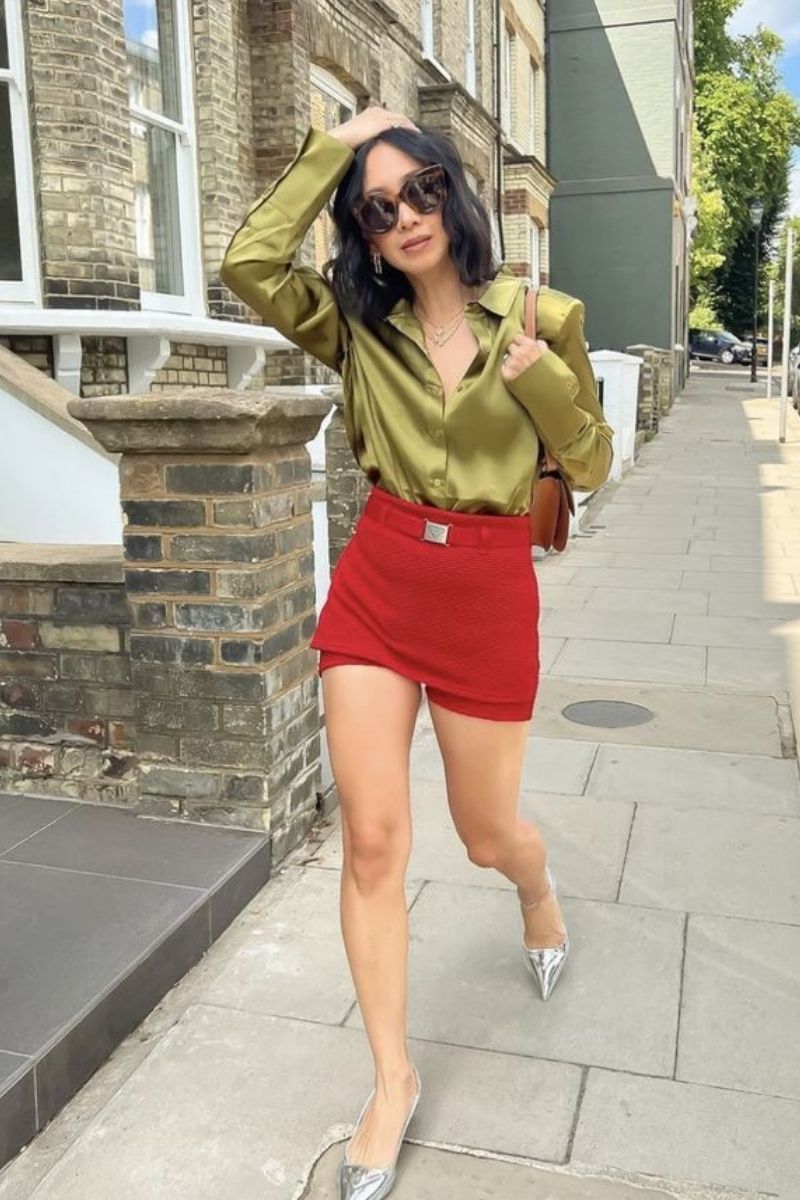Discover chic and effortless ways to style red shorts with these fashion-forward outfit ideas. From casual everyday looks to polished, elevated ensembles, explore how to pair red shorts with blouses, shirts, and accessories for every occasion while creating stylish, confidence-boosting outfits. What To Wear W Red Shorts, What Looks Good With Red Shorts, What Matches With Red Shorts, What Color Shirt To Wear With Red Shorts, What To Wear With Red Gingham Shorts, What To Wear With Red Sport Shorts, Red Shorts With Boots, Red Shorts With Cowboy Boots, Red Shorts With Black Shirt, Red Shorts With Heels, Red Shorts Outfits Women, Red Shorts Outfit Ideas, Red Shorts Outfit Aesthetic, Red Shorts Outfit Summer Casual, Red Shorts Styling